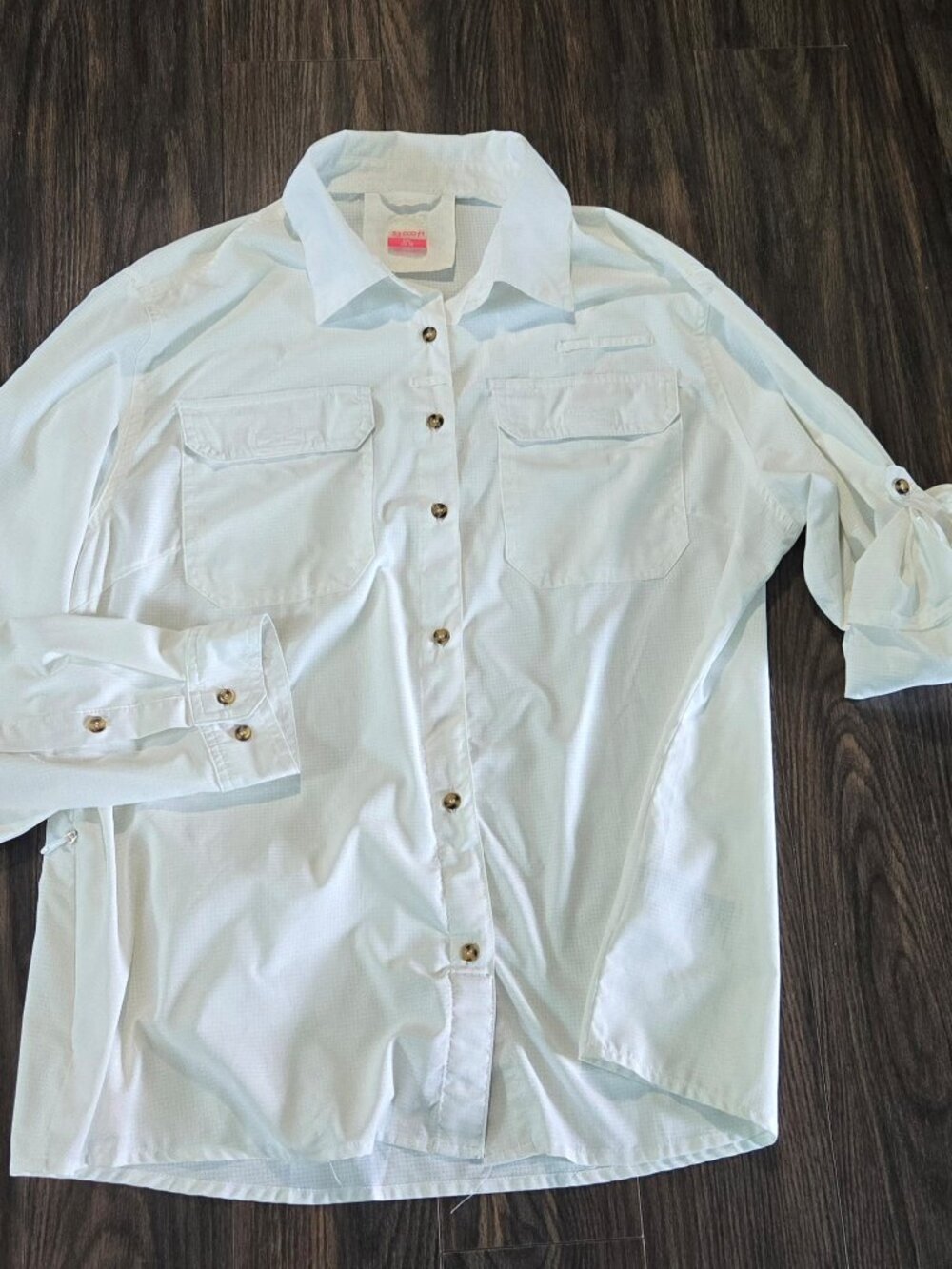 33,000 FT Athletic/Athleisure/Outdoor White Blouse SIZE XXL